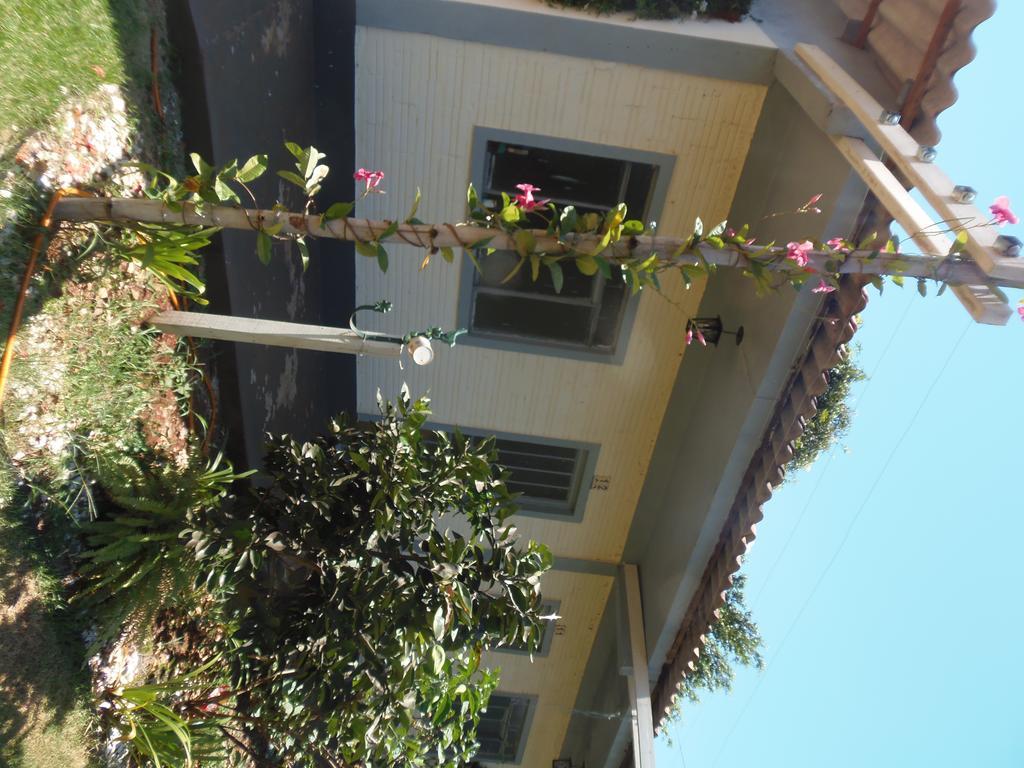 فندق فوز دو إيغواسوفي  Meliza'S Garden المظهر الخارجي الصورة